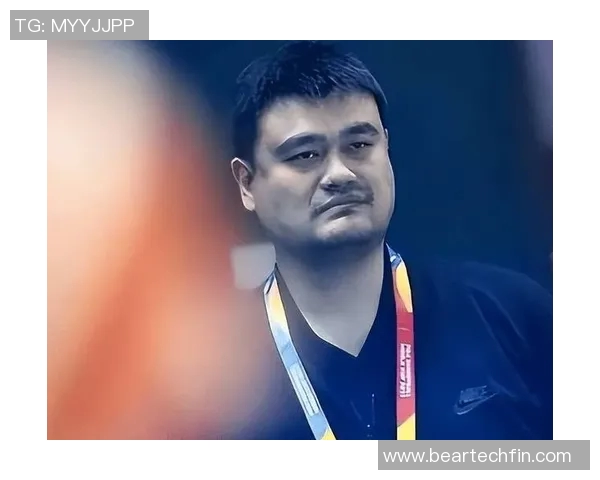 姚明亲临黄磊家中畅谈篮球与人生故事引发热议