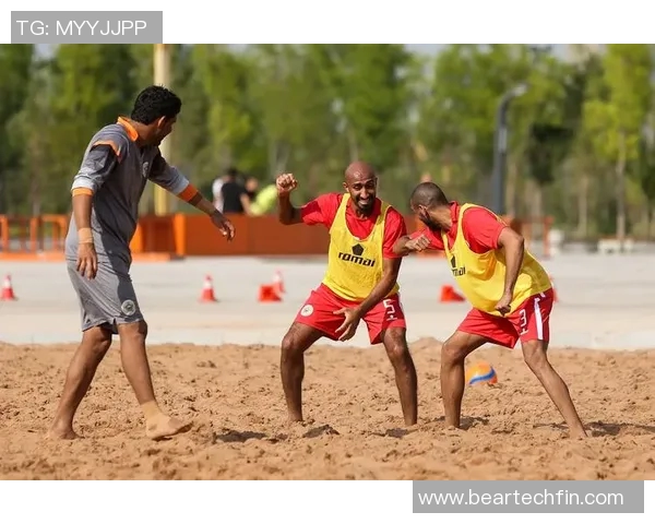 足球明星腿抽筋却依然热舞展现不屈精神引发全场欢呼