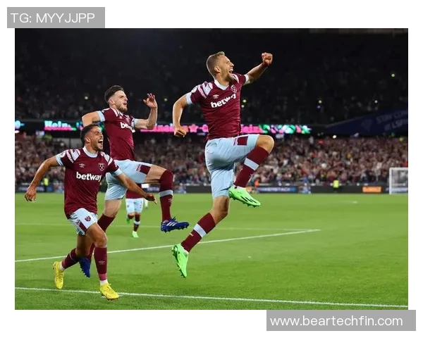 足球明星精彩瞬间表情特效图片合集展现运动魅力与激情瞬间 足球明星精彩瞬间表情特效图片合集展现运动魅力与激情瞬间