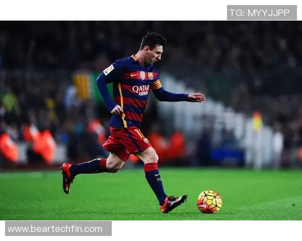 黑球足球明星的传奇故事与成就解析